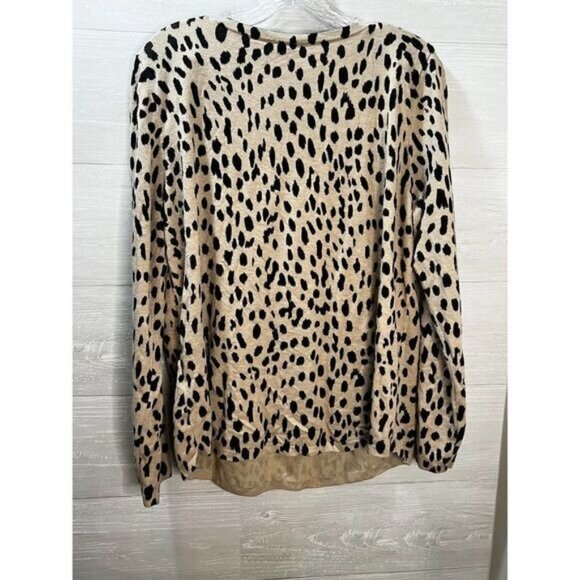 Womens Animal-Print Bateau-Neck Shirttail-Hem Pullover Sweater - Picture 5 of 7